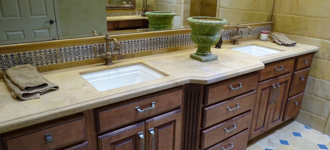 bathroom-vanity-cabinets,-tile-backsplash,-tucson